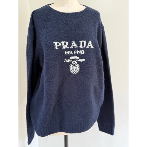 Women's 44 (8) Cashmere wool Prada logo crew-neck sweater Navy L Spellout knit - Picture 5 of 12